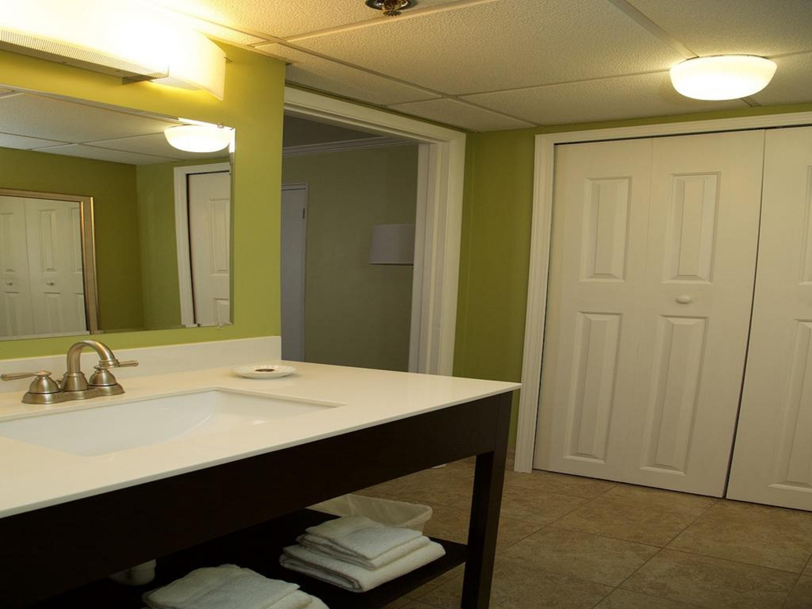 The University Inn At Emory Druid Hills Экстерьер фото